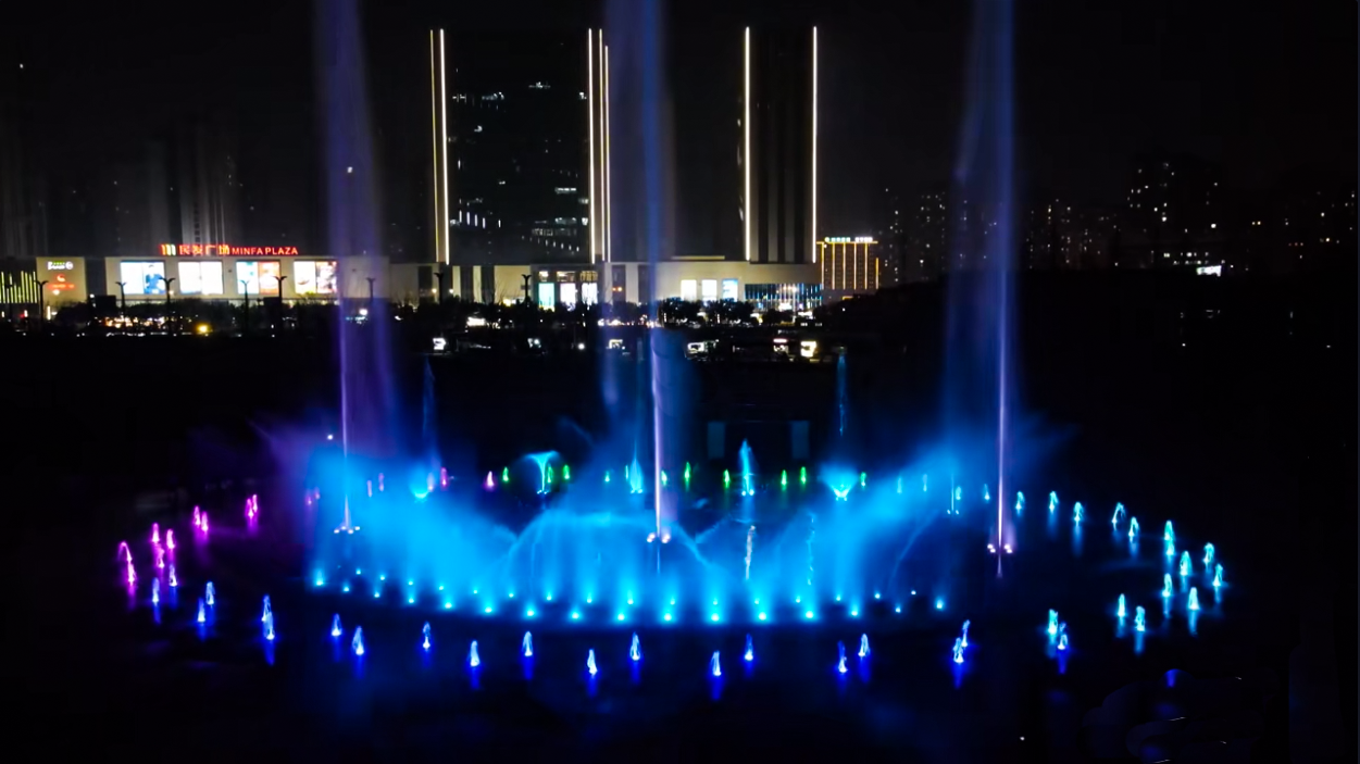 襄陽西灣公園旱噴水秀 城市夜游新名片