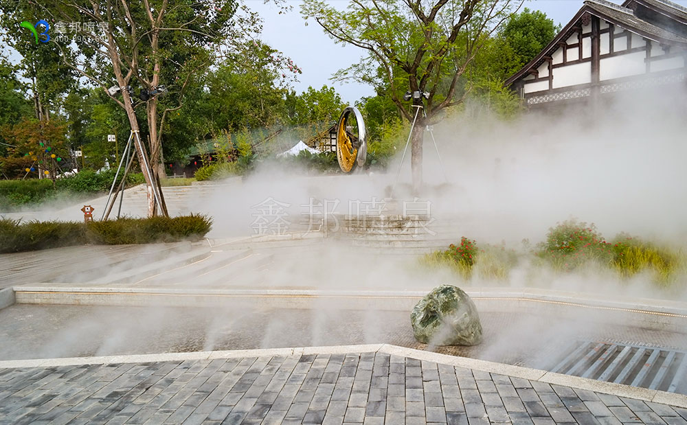 四川綿陽文化街云霧噴泉造景